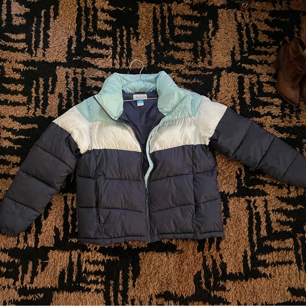 Columbia Puffer Coat🩵